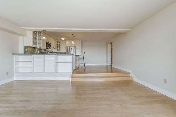 For Lease - 250 Scarlett Road Unit# 1809, Toronto, Ontario - Photo 1