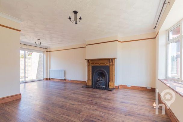 3 bedroom semi-detached house to rent - Photo 1