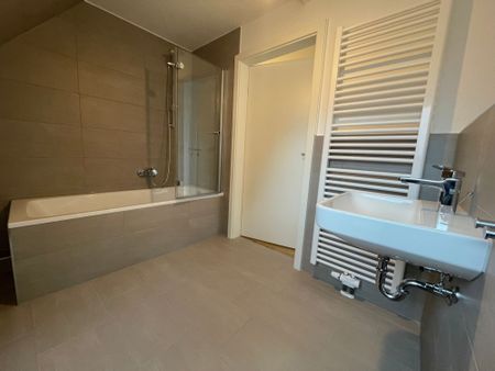 *Balkon*Tageslichtbad*Erstbezug nach Sanierung* - Foto 3