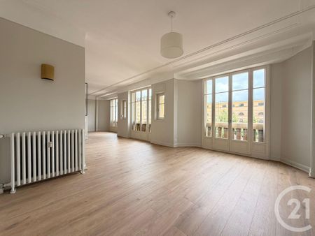 Location Appartement 5 pièces 117m² METZ 57000 - Photo 4
