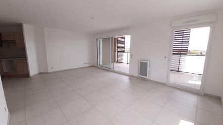 location Appartement T3 DE 71.6m² À Montpellier - Photo 3