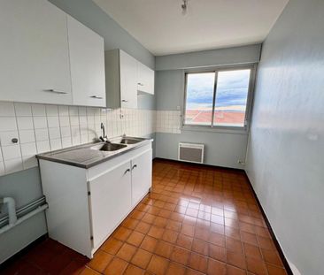 APPARTEMENT T3 A LOUER A ROANNE - CENTRE VILLE - Photo 3