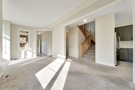 For Lease - 41 Bentgrass Drive, Welland, Ontario - Photo 5