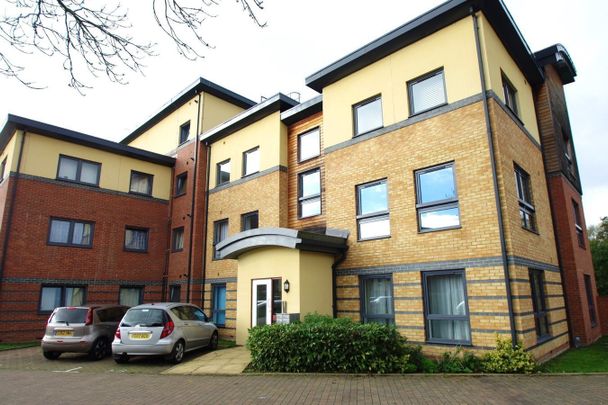 Wise Court, Raven Close, Watford, WD18 - Photo 1