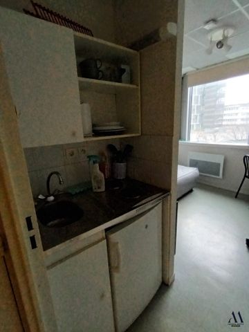 Location Appartement 1 pièce 15m² TOURS 37000 - Photo 2