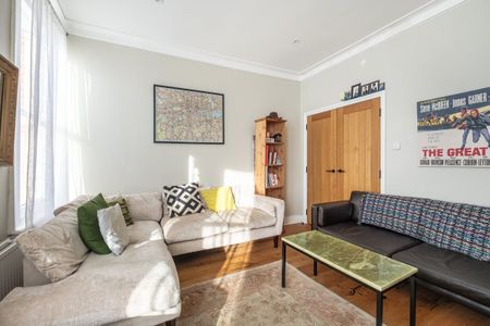 4 bedroom flat to rent - Photo 4