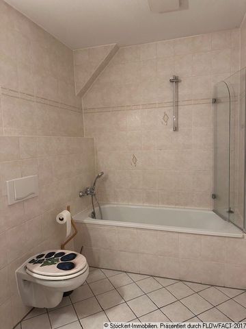 Große 3-Raum-Wohnung über 2 Etagen - Photo 3