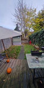 Hunters Square, Dagenham, RM10 - Photo 4