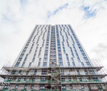 Spruce Court, Salford - Photo 3