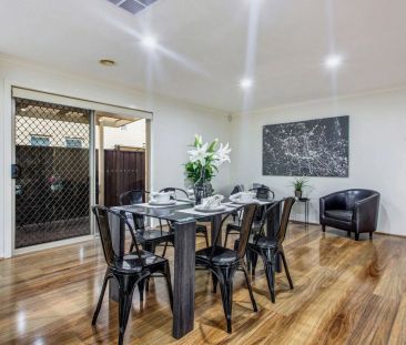 Stunning family home! - Photo 3