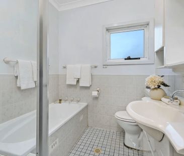 Carlingford - Photo 5