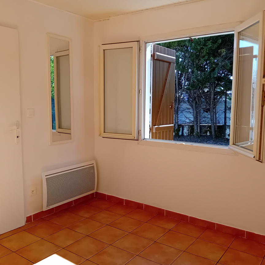 Saint-Vincent-de-Tyrosse - Maison - 46m² - Photo 1