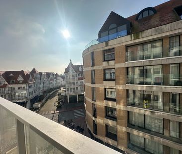 Gezellig 2-slaapkamer appartement in het Zoute! - Photo 1