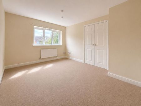 5 bedroom detached house to rent - Photo 4