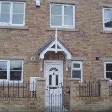 4 Bedroom House Watson Street, near Dunston Staithes - Photo 1