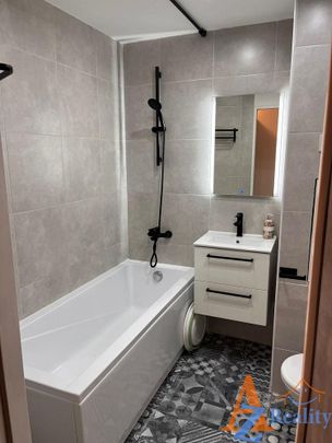 Pronájem bytu 1+1 39 m² - Photo 1