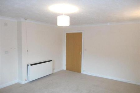 1 bedroom retirement property to rent - Photo 3