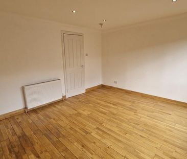 4 bedroom terraced house to rent - Photo 2