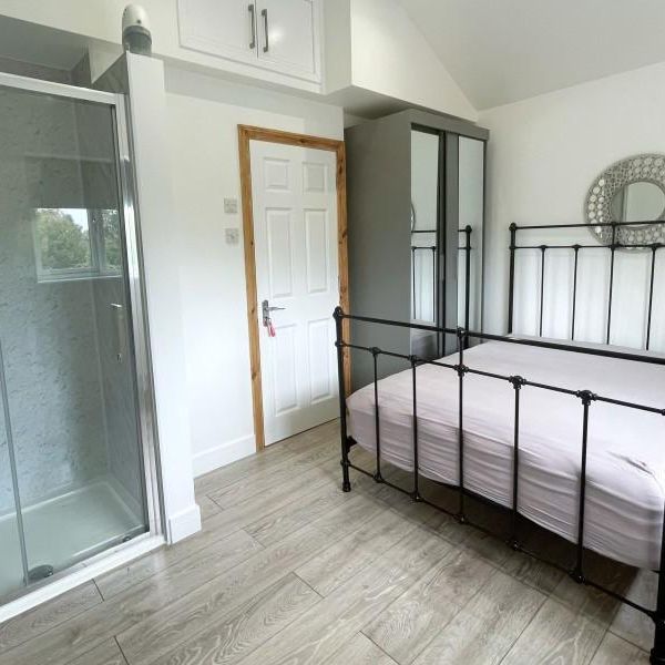 2 bedroom maisonette to rent - Photo 1