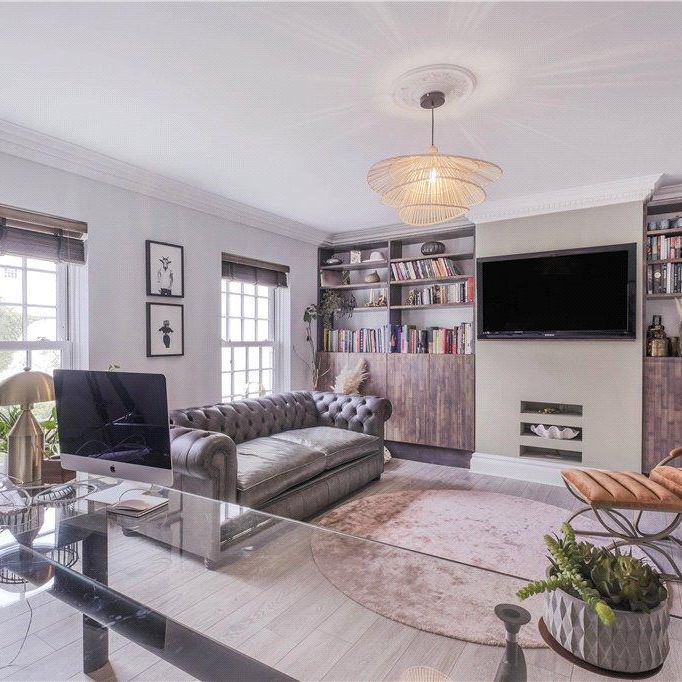 4 bedroom terraced house to rent - Photo 1