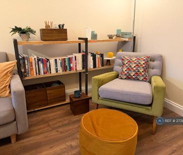 1 bedroom flat to rent - Photo 2