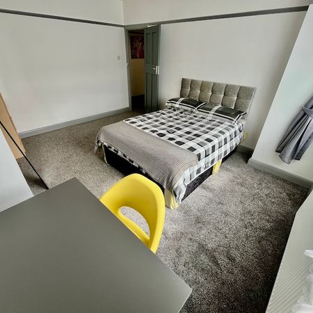 2 Rooms Same flat SW17 – Just REefurbished ALL BILLS INC - Photo 3