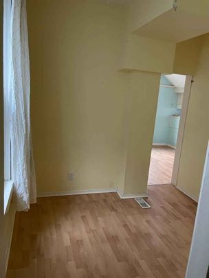 For Lease - 29 St Andrew Street Unit# 2, London North, Ontario - Photo 1