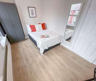 Halsbury Road, L6 - Photo 2