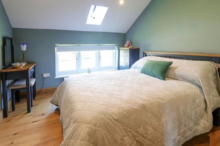 3 bedroom barn conversion to rent - Photo 4