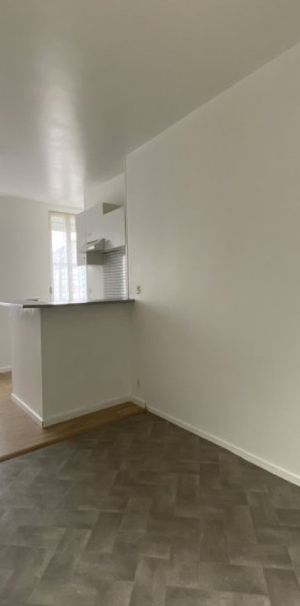 Libre le ..Maintenant Mt Loyer :369,28 Mt des charges :20 - Photo 1