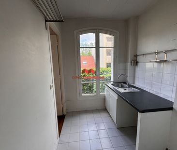 RUE MARCEL MIQUEL A ISSY LES MOULINEAUX - T2 38.28M2 - Photo 1