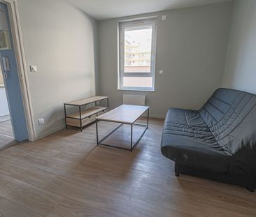 Location Appartement 1 pièce 24m² LE HAVRE 76600 - Photo 1