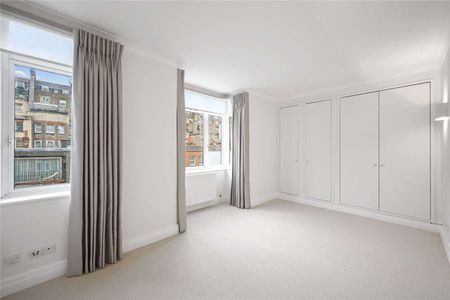 A bright and newly refurbished apartment on Sloane Street - Photo 3