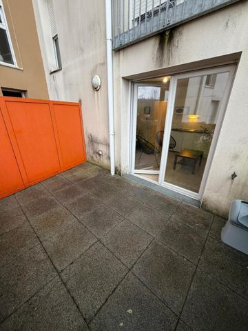 Location Appartement 1 pièce 24m² NANTES 44000 - Photo 2