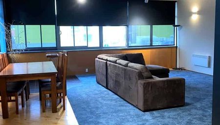 City Living - Photo 3