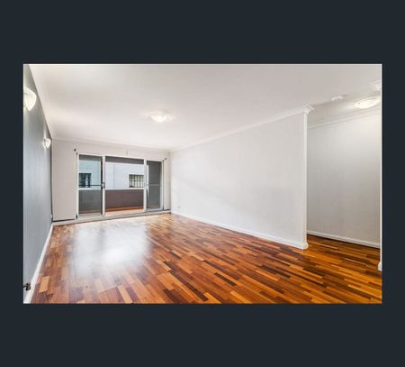 11/176 Salisbury Rd, Camperdown, NSW 2050 - Photo 2