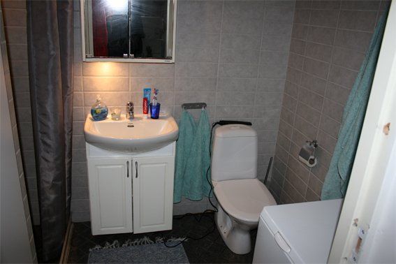 Vaktelvägen, Sollentuna - Photo 1