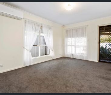 Spacious 2-Bed Unit for Rent - Photo 2