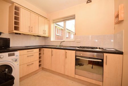 Studio to rent - Photo 4