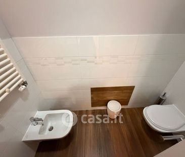 Bilocale in Affitto in Corso Buenos Aires a Milano - Photo 2