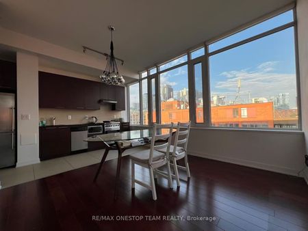 Market Wharf Lofts , #511 - Photo 2