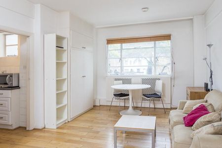 Studio to rent - Photo 2