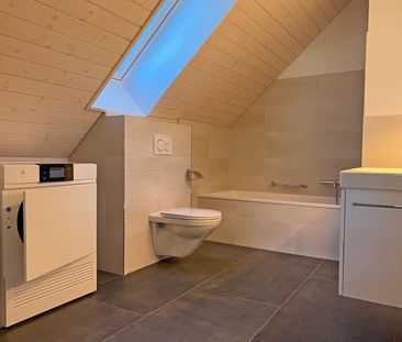 3.5 Zimmer, 122 m², 2. Stock - Photo 3