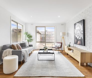 Spacious Family Home - Photo 4