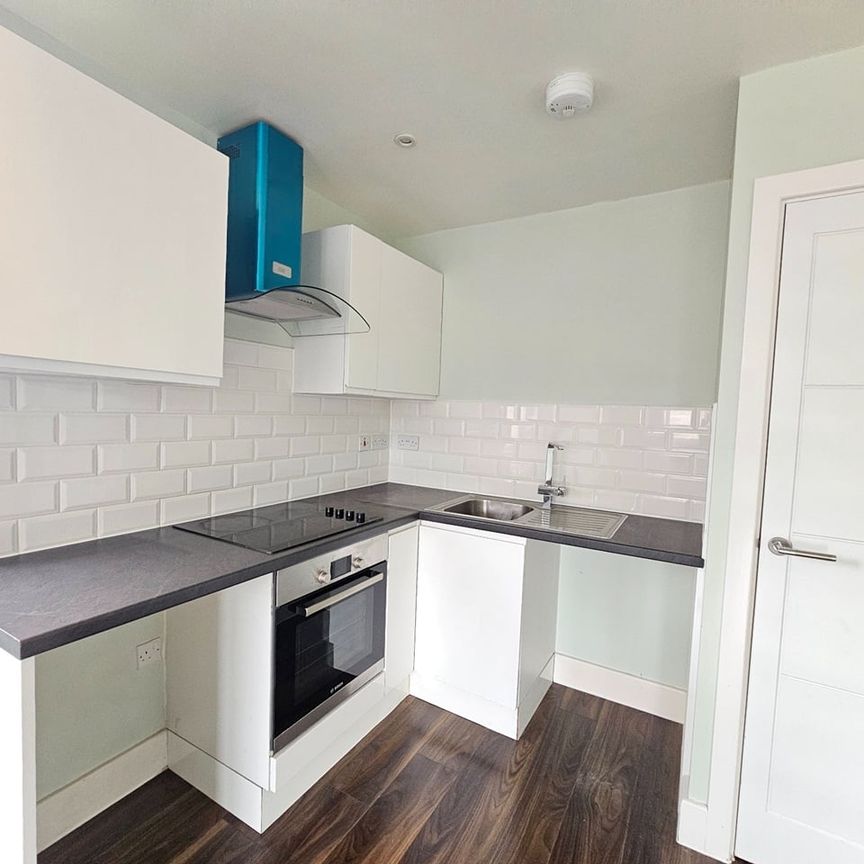 1 Bed Flat, Park Street, LU1 - Photo 1