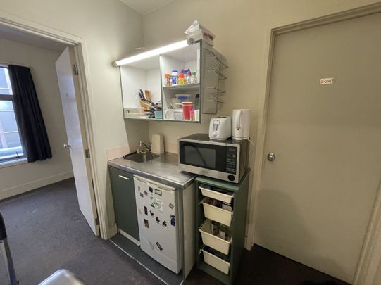 A one bedroom available in CBD - Photo 1
