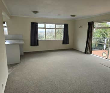 Easy Care Living! - Photo 6