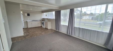 One Bedroom Gem in Fenton Park - Photo 2