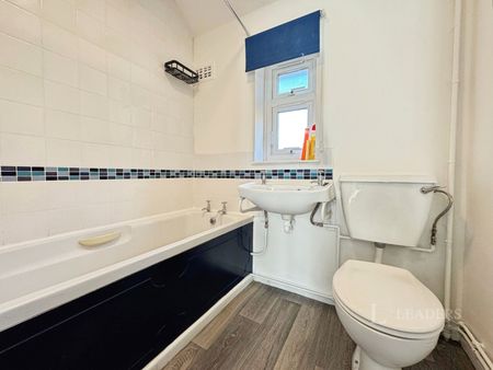 2 bedroom apartment to rent Rosary Road, Norwich, NR1 - Photo 5