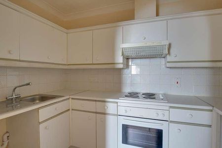 Victoria Road, Ramsgate, CT11 - Photo 5